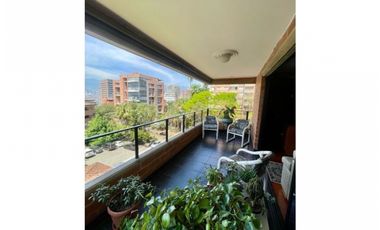 ESPECTACULAR APARTAMENTO EN CASTROPOL CON GRAN BALCÓN