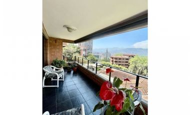 ESPECTACULAR APARTAMENTO EN CASTROPOL CON GRAN BALCÓN