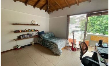 ESPECTACULAR CASA SIMILAR A UNA FINQUITA - SAN LUCAS