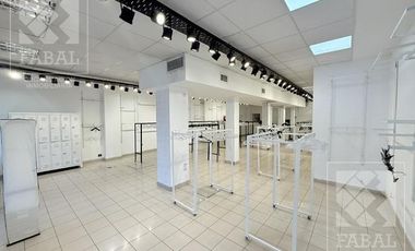 Local alquiler centro, 225 m2 con oficina, baño, depósito y patio