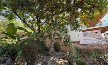 Casa en venta en Chapala | Vista al lago | Alberca y terrazas | Club de Golf