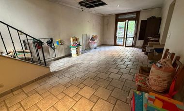 Rio de Janeiro 200, 2 Casas unidas, en lote propio, Almagro