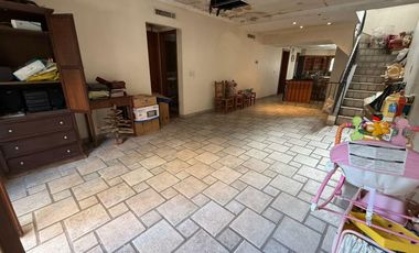 Rio de Janeiro 200, 2 Casas unidas, en lote propio, Almagro