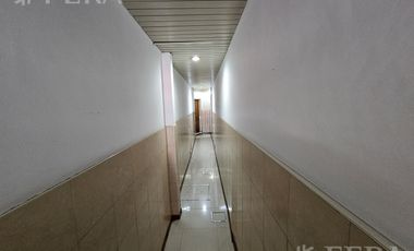 Venta PH 4 ambientes con patio en Wilde