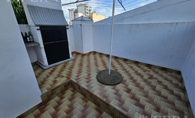 Venta PH 4 ambientes con patio en Wilde