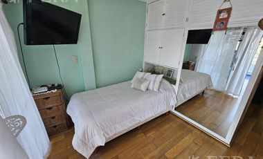 Venta PH 4 ambientes con patio en Wilde