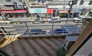 Venta PH 4 ambientes con patio en Wilde