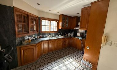 Rio de Janeiro 200, 2 Casas unidas, en lote propio, Caballito
