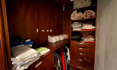Rio de Janeiro 200, 2 Casas unidas, en lote propio, Caballito