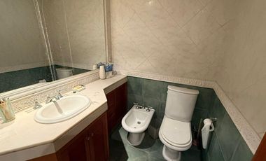 Rio de Janeiro 200, 2 Casas unidas, en lote propio, Caballito