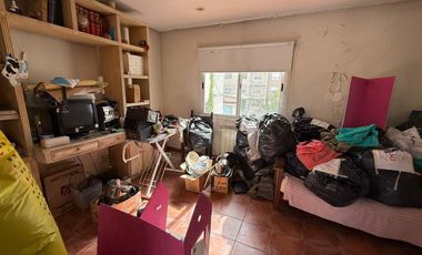 Rio de Janeiro 200, 2 Casas unidas, en lote propio, Caballito