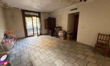 Rio de Janeiro 200, 2 Casas unidas, en lote propio, Caballito