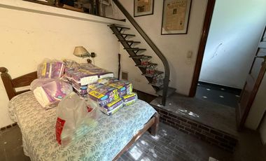 Rio de Janeiro 200, 2 Casas unidas, en lote propio, Caballito