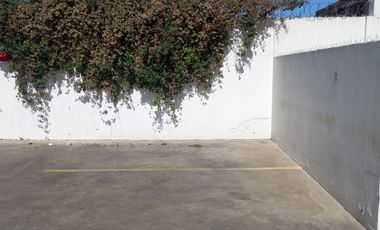 Departamento 2 ambientes con balcon  y cochera en san martin