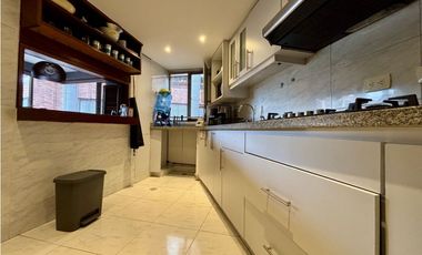 ARRIENDO APARTAMENTO 102m2 DUPLEX 2H/3B/2G REMODELADO CENTRICO CABRERA