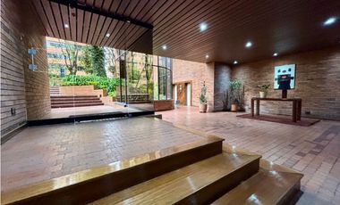 ARRIENDO APARTAMENTO 102m2 DUPLEX 2H/3B/2G REMODELADO CENTRICO CABRERA