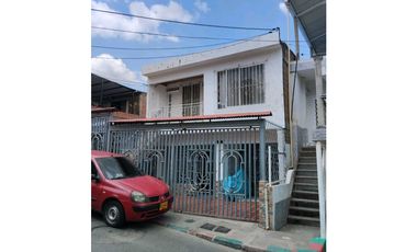 SE VENDE CASA EN SAN FERNANDO BAJO- YUMBO VALLE