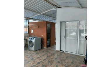 SE VENDE CASA EN SAN FERNANDO BAJO- YUMBO VALLE