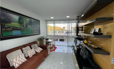 SE VENDE LUJOSA CASA CAMPESTRE EN DAPA