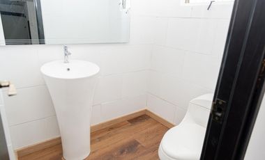 BETANIA  / URB. LOS ANGELES / CASA DE 4 NIVELES / 450 m2 / PATIO