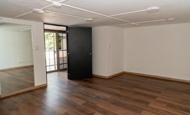 BETANIA  / URB. LOS ANGELES / CASA DE 4 NIVELES / 450 m2 / PATIO