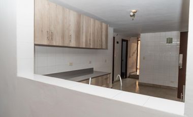 SE VENDE CASA EN BETANIA URB. LOS ANGELES DE 4 NIVELES 450 m2 PATIO