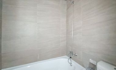 Av. La Florida 10695 (1 Est /1 Bod) [2820-4]