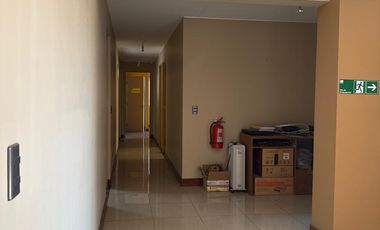 AMPLIA Y EXCELENTE CASA DE 3 DORMITORIOS CON 3 BAÑOS