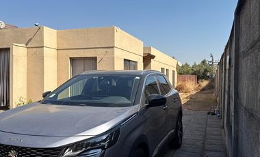 AMPLIA Y EXCELENTE CASA DE 3 DORMITORIOS CON 3 BAÑOS