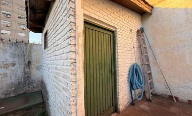 Casa en alquiler en Ramos Mejia Sur
