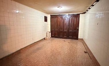 Casa en alquiler en Ramos Mejia Sur