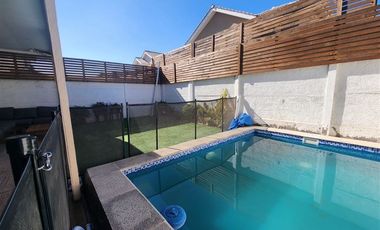 Casa en Arriendo en los ceibos 1100