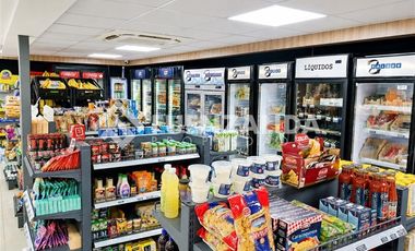 Local Comercial en Venta en Los Militares
