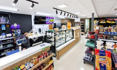 Local Comercial en Venta en Los Militares