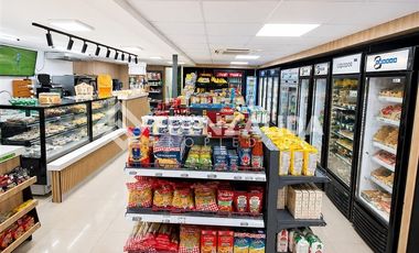 Local Comercial en Venta en Los Militares