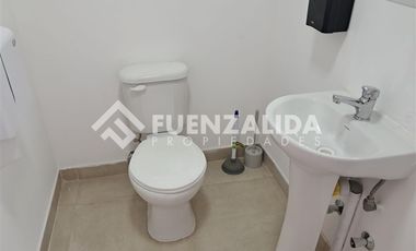 Local Comercial en Venta en Los Militares