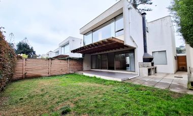 ARRIENDO CASA REÑACA VIÑA DEL MAR