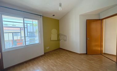 Casa en venta en privada