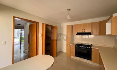 Casa en venta en privada