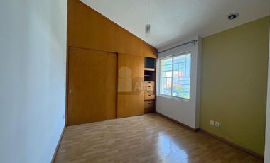 Casa en venta en privada