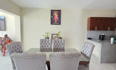 RESIDENCIA EN VENTA, 2 PLANTAS, 4 RECÁMARAS, 3.5 BAÑOS, COCHERA PARA 3 AUTOS