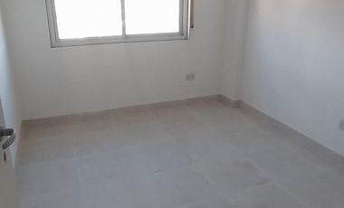 Departamento 4 ambientes en venta - APTO CREDITO -  Ezpeleta Este
