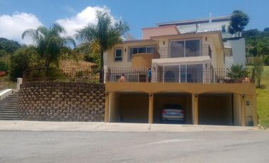CASA EN RENTA FRACCIONAMIENTO GRAN RESERVA, IXTAPAN DE LA SAL