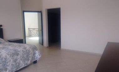 CASA EN RENTA FRACCIONAMIENTO GRAN RESERVA, IXTAPAN DE LA SAL