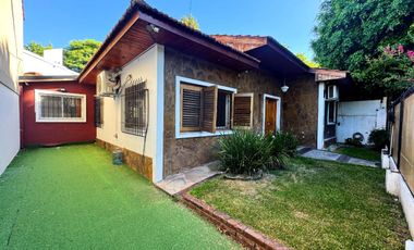 Casa en venta en Punta Chica!