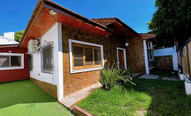 Casa en venta en Punta Chica!