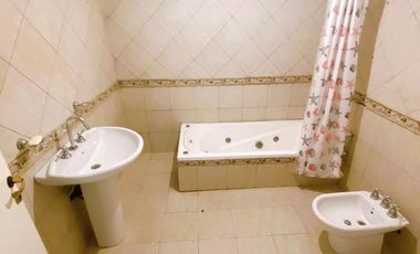 Casa en venta en Punta Chica!
