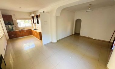 Casa en venta en Punta Chica!
