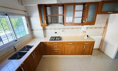 Casa en venta en Punta Chica!