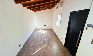 Casa en venta en Punta Chica!